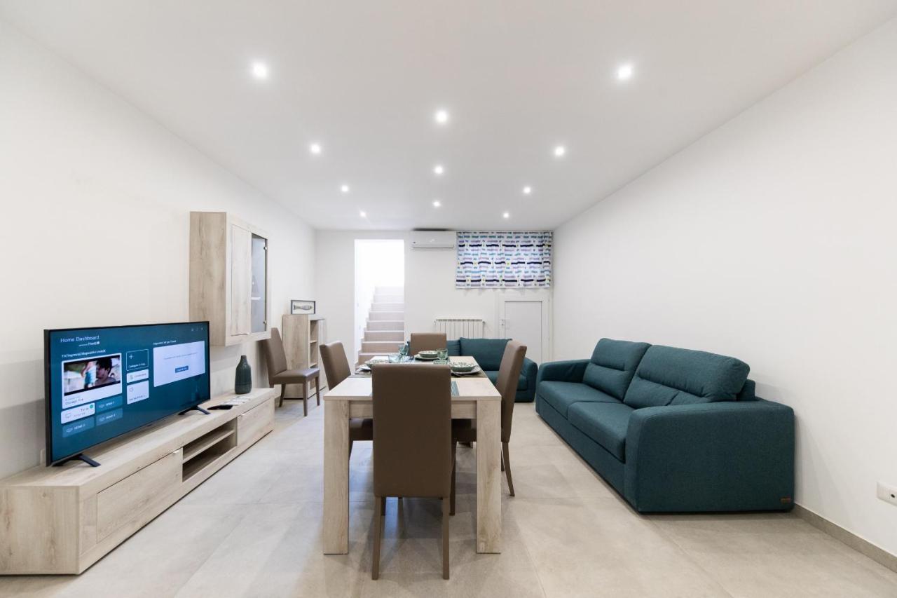 Plume Apartment By Wonderful Italy Bari Exterior photo