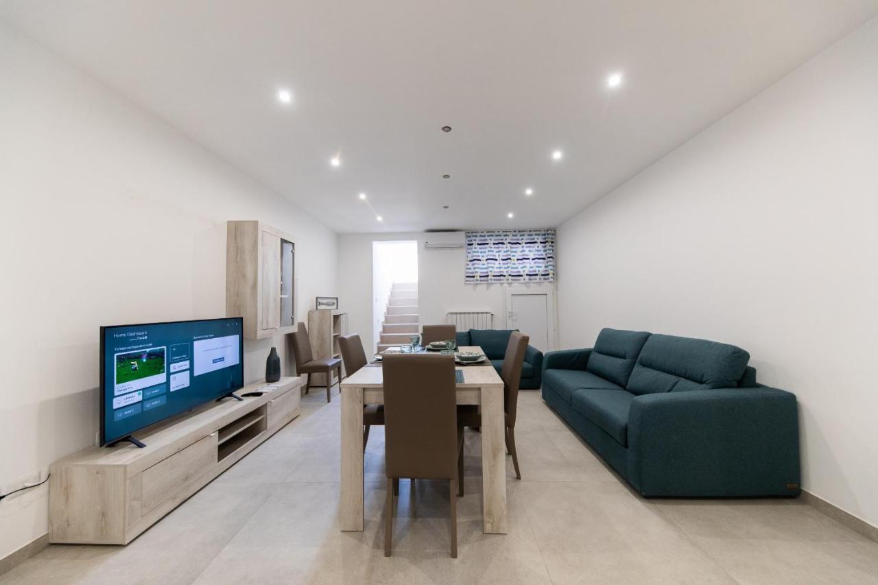 Plume Apartment By Wonderful Italy Bari Exterior photo